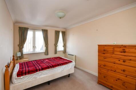42 Wombrook Court-Bedroom.jpg