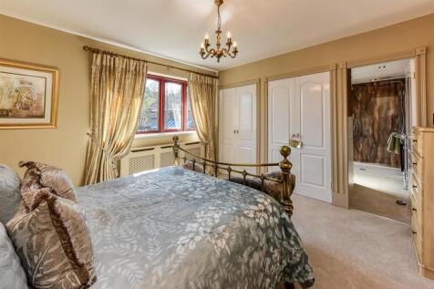 5 Hellier Drive-Bedroom 1.jpg