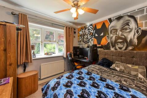 35 Hellier Drive-Bedroom 3.jpg