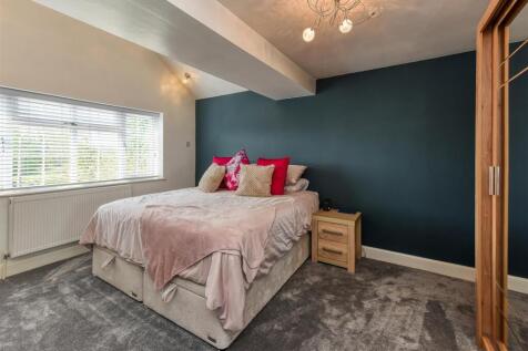 18 Brindley Close-Bedroom 1.jpg