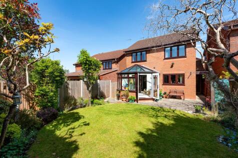 35 Penleigh Gardens-rear1 MAY25.jpg