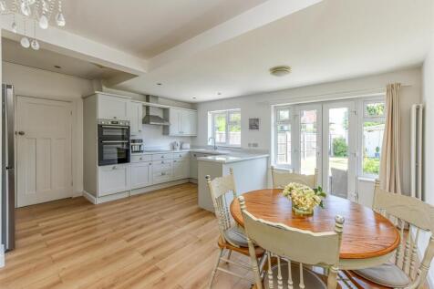 4 Regent Road-Kitchen (5).jpg