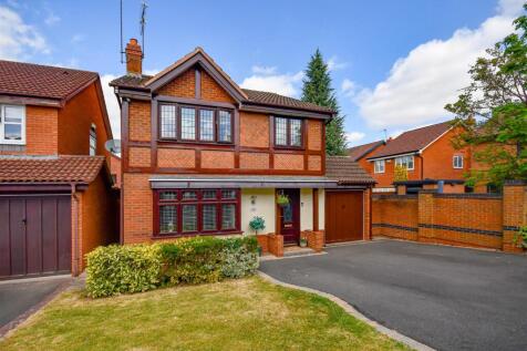 19 Penleigh Gardens-Front.jpg