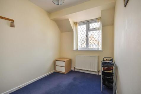 44 Sandringham Road-Bedroom 3 (2).jpg