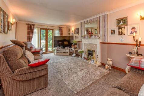 67 Foley Grove-Living Room.jpg