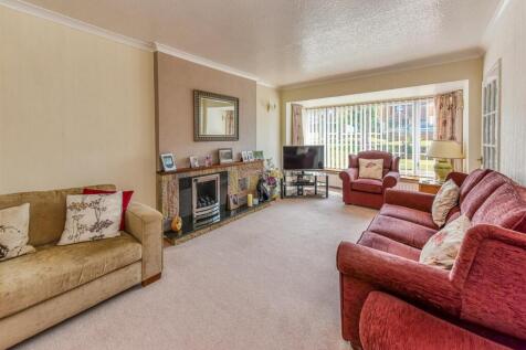 49 Common Road-Living Room (3).jpg