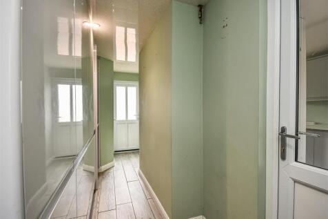 11 Van Diemans Road-Utility.jpg