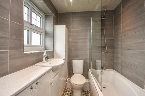 11 Van Diemans Road-Bathroom.jpg