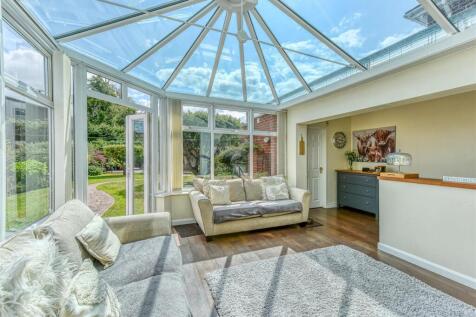 135 Sedgley Road-Kitchen Conservatory (4).jpg