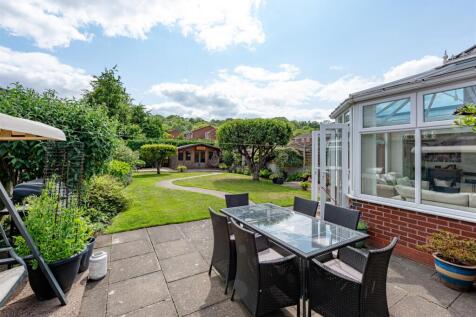 135 Sedgley Road-Extternal.jpg