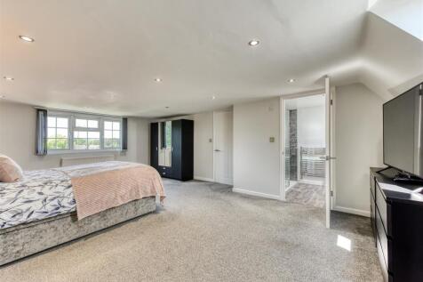 9 Prosper Meadow-Bedroom 1.jpg