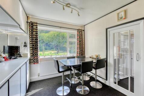 67 Sandringham Road-Breakfast Room.jpg