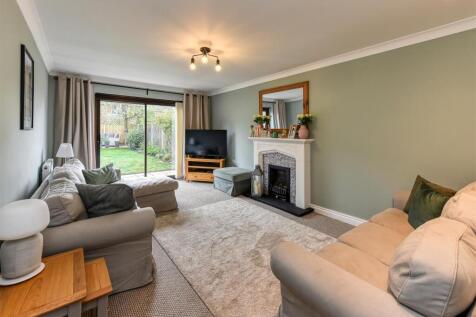 2 Sytch Lane-Living Room.jpg