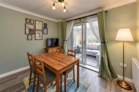 2 Sytch Lane-Dining Room.jpg