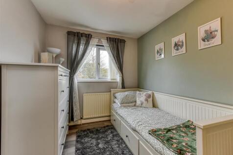 2 Sytch Lane-Bedroom 4.jpg