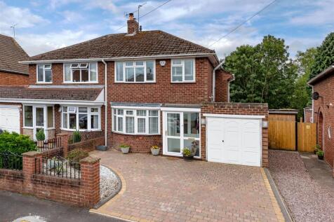 14 Sandringham Road-Front.jpg