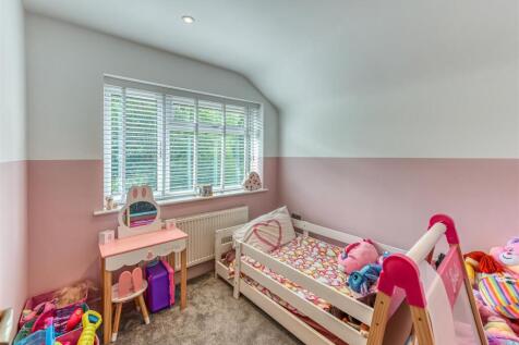 14 Sandringham Road-Bedroom 3.jpg