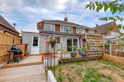 14 Sandringham Road-External.jpg