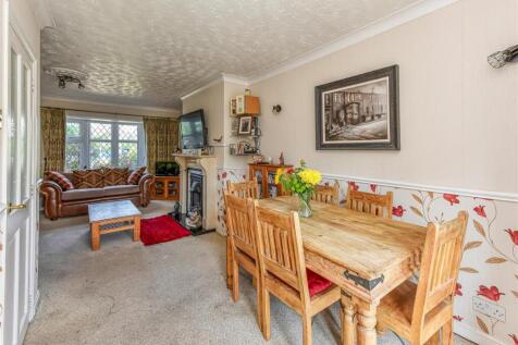 20 Wombourne Road-Dining Area (2).jpg