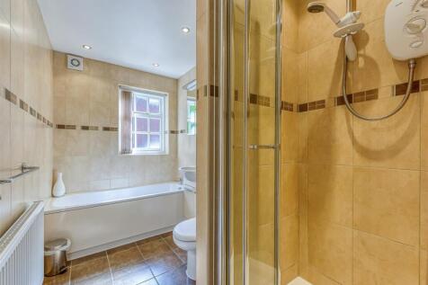 8 Mansion Court-Bathroom.jpg