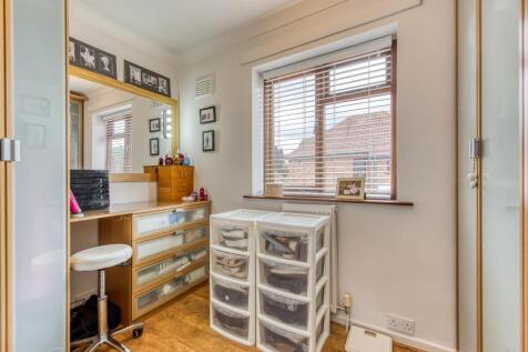 32 Billy Buns Lane-Bedroom 4.jpg
