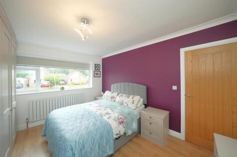 Bedroom1.JPG