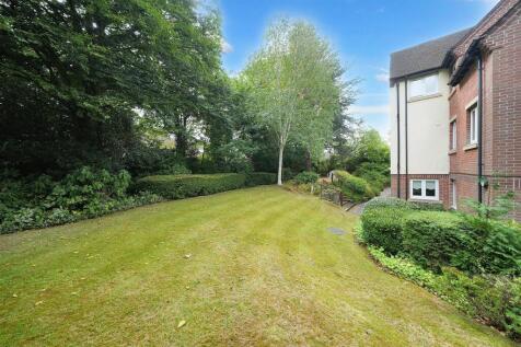 Rear Garden2.jpg