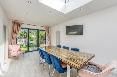 21 Zoar Street-Kitchen (3).jpg