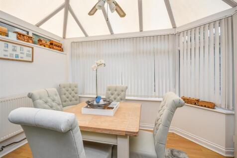 3 Chapel Close-Conservatory (2).jpg