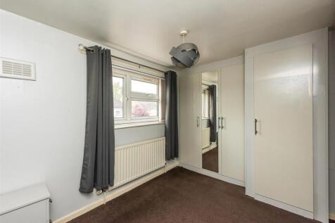 3 Lilac Drive-03.jpg