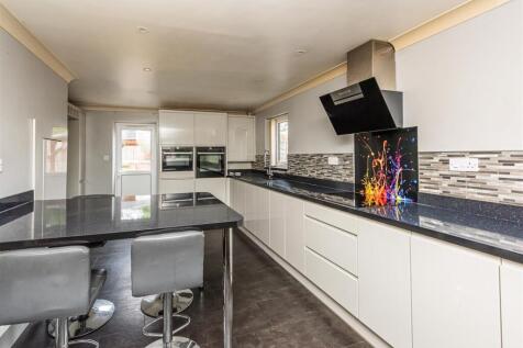 3 Lilac Drive-09.jpg