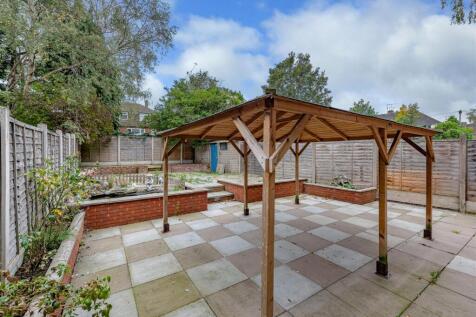 3 Lilac Drive-13.jpg