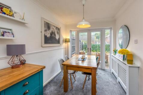 12 Strathmore Crescent-Dining Room.jpg