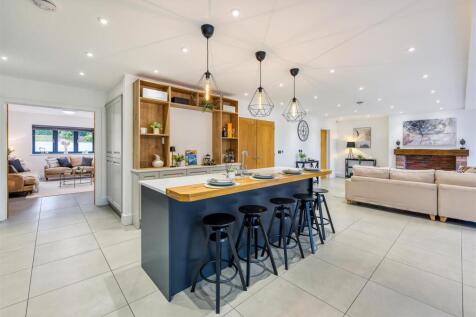 108 Springhill Lane-31.jpg