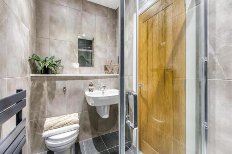 108 Springhill Lane-16.jpg