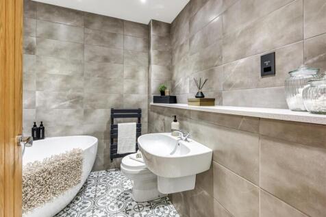 108 Springhill Lane-11.jpg