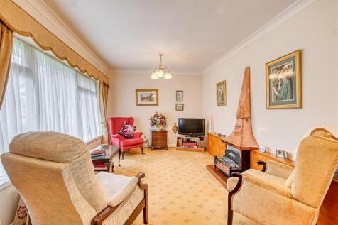 65 Six Ashes Road-05.jpg