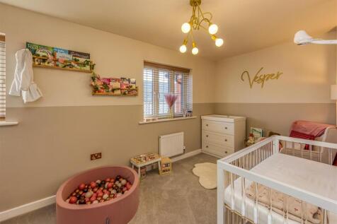 25 Rosemary Road-Bedroom 2 (3).jpg