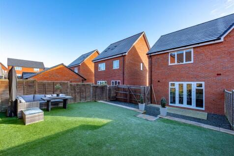 25 Rosemary Road-External.jpg