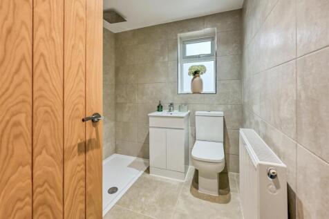 22a Dawley Road-02.jpg