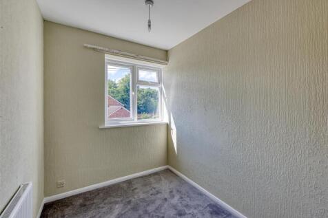 2 Sandhurst Drive-Bedroom 3.jpg