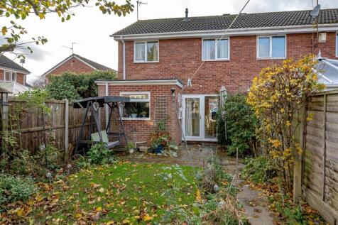 18 Longford Close-10.jpg