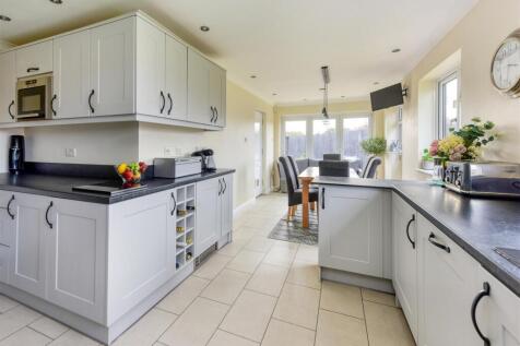 103 Six Ashes Road-kitchen2.jpg