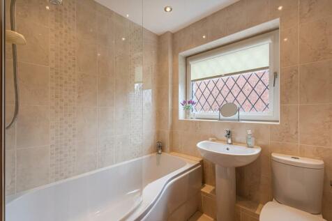 2 Woodthorne Close-bathroom.jpg