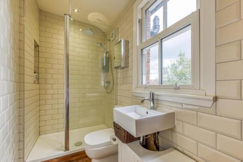 458 Himley Road-Shower Room.jpg