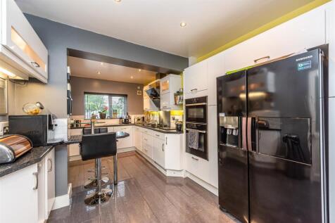 23 Hinckes Road-kitchen1.jpg