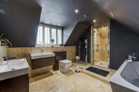 Pennygate-bathroom1.jpg