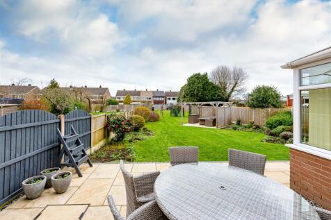 230a Trysull Road-garden1.jpg