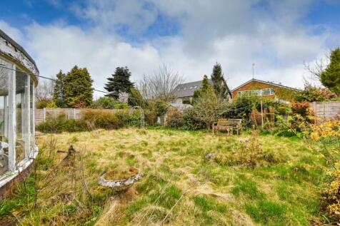 38 Cranmere Avenue - Garden.jpg