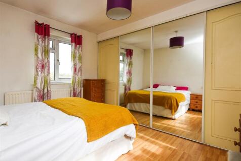66 York Avenue - Bedroom 2 (2).jpg